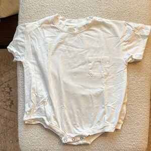 Winnie + Crew Cory Pocket Romper in White